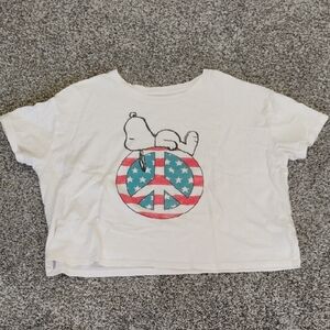 Old Navy Snoopy Peace Sign Graphic Crop Tee